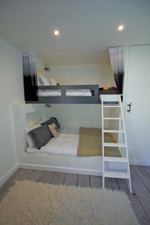 Old Town Castle View Apartment 에든버러 외부 사진